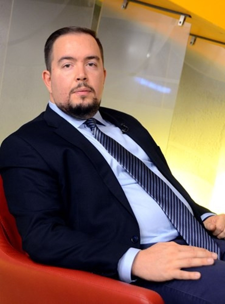 Ali Yüce kimdir, kaç yaşında, nereli Ali Yüce Galatasaraydan istifa mi etti, görevi ne