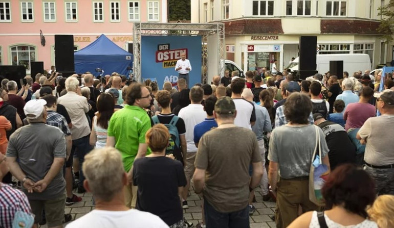 Gözler Ukraynaya çevrilmişken Putin Almanya zaferini kutlayacak Berlinde siyasi depreme yol açabilecek hafta sonu...