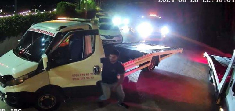 Kına gecesinde damadı hastanelik ettiler Kuzenine söylediği sözden sonra ortalık savaş alanına döndü: 20 kişi salonu bastı