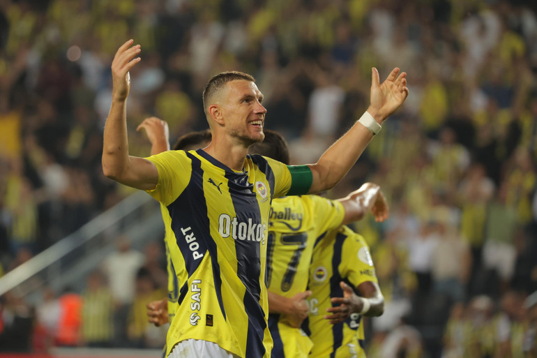 Fenerbahçe - Alanyaspor maçına Tadic ve Dzeko damgası Süper Ligde ondan iyisi yok