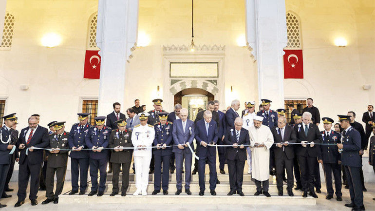AB ile Şangay arasında bir tercihe mecbur  değiliz