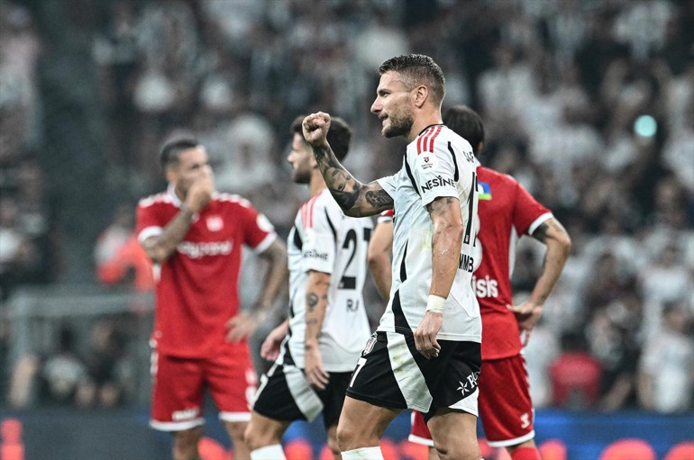 Sivassporu yenen Beşiktaşta ilklerin gecesi: Immobile, Gedson Fernandes, Giovanni van Bronckhorst...
