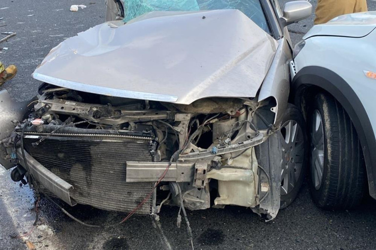 İzmirde feci kaza Ölü ve yaralılar var