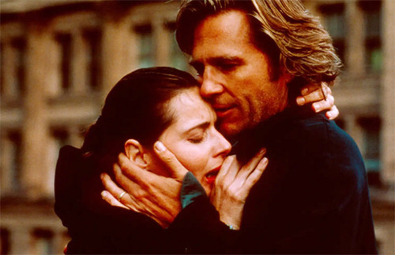 Denememiz gereken bir öpüşme sahnesi vardı... Sen benim kızım yaşındasın dedi, eğilip alnımdan öptü