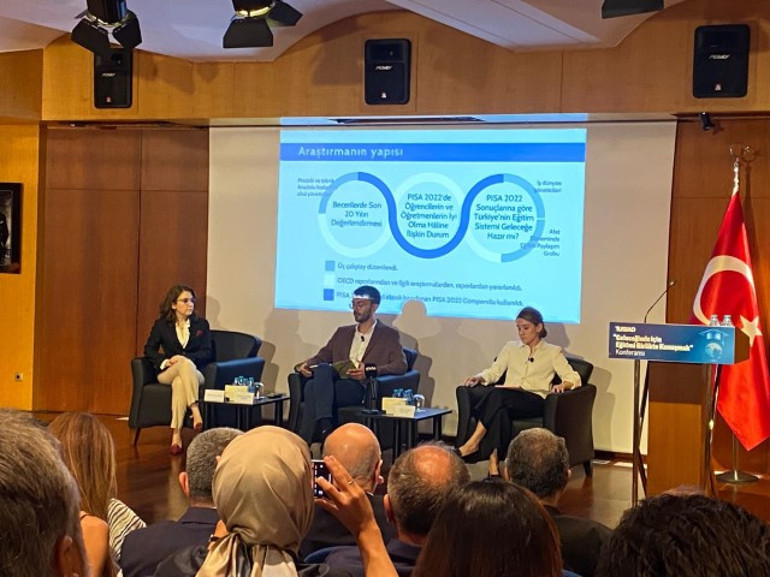 Yeni müfredatla birlikte haftalık ders saatleri değişecek mi Bakan Tekin yanıtladı...