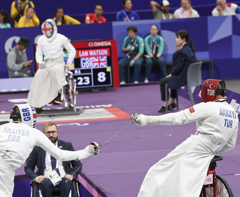Umut Ünlüden Pariste altın madalya Olimpiyat ve paralimpik tarihimizde bir ilk...