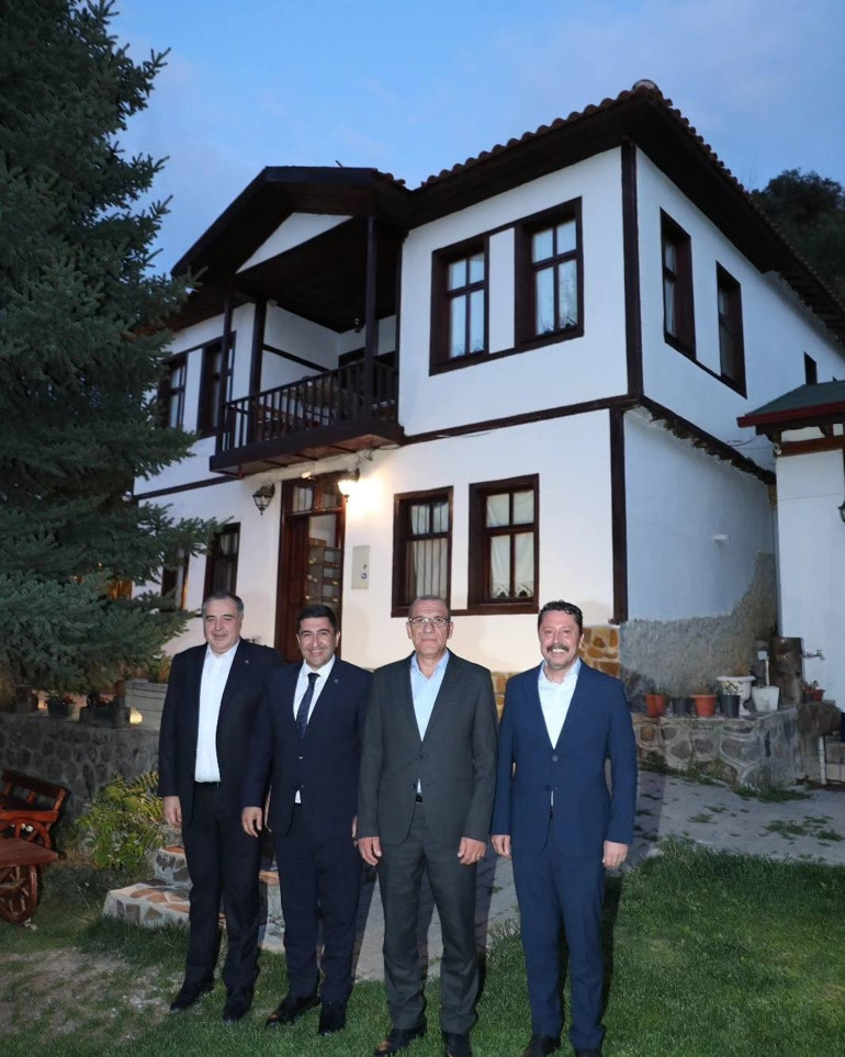 Yıl 2024 gündem çöp