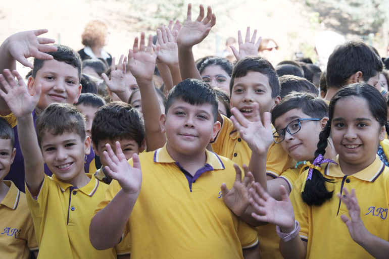 Bakan Tekin ilk ders zilini çaldı