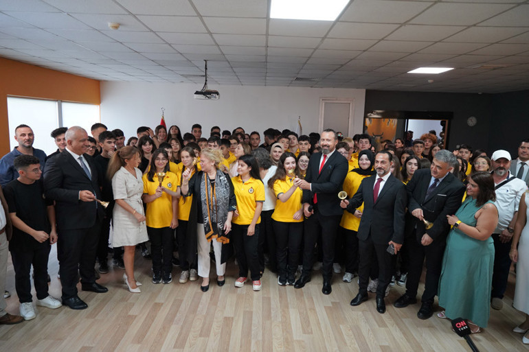 Demirören Medya ve Teknoloji MTAL’de ders zili çaldı