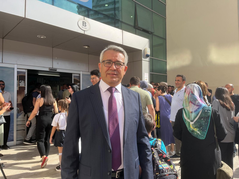 Şimdi okullu olduk, sınıfları doldurduk... Okullar çiçek açtı