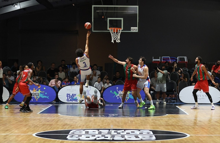 17. TÜBAD Mehmet Baturalp Turnuvası: Karşıyaka, Anadolu Efesi 83-78 yendi