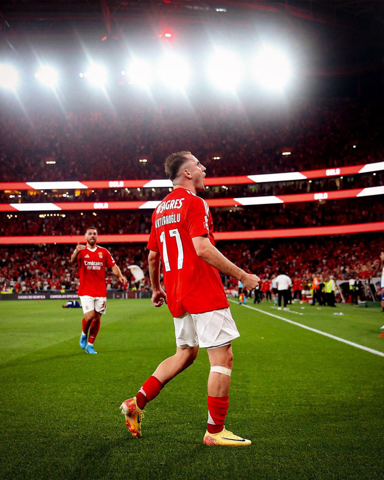 Portekizlilerden Kerem Aktürkoğluna övgüler: Taraftarlar şimdiden konuşmaya başladı, hocası çok inanıyor