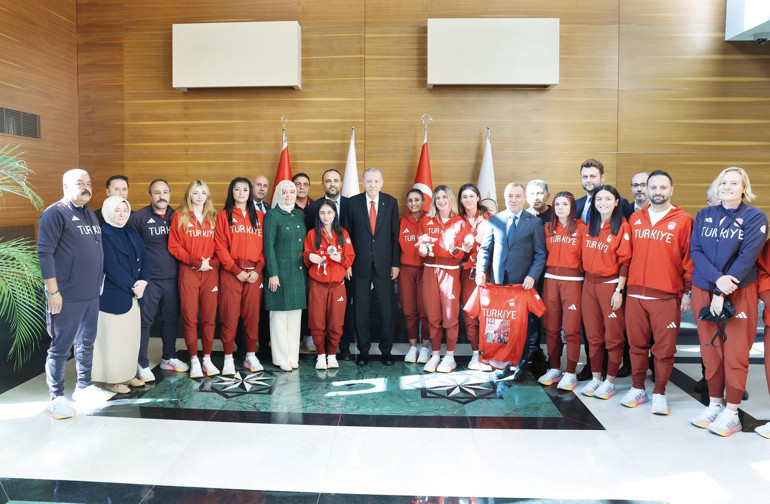 Cumhurbaşkanı Tayyip Erdoğan: Sosyal medya operasyon aygıtı oldu