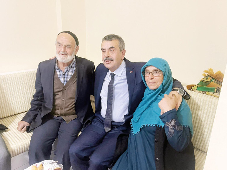 Bakan Tekin: 400 özel okula ‘yüzde 300’ zam cezası verdik