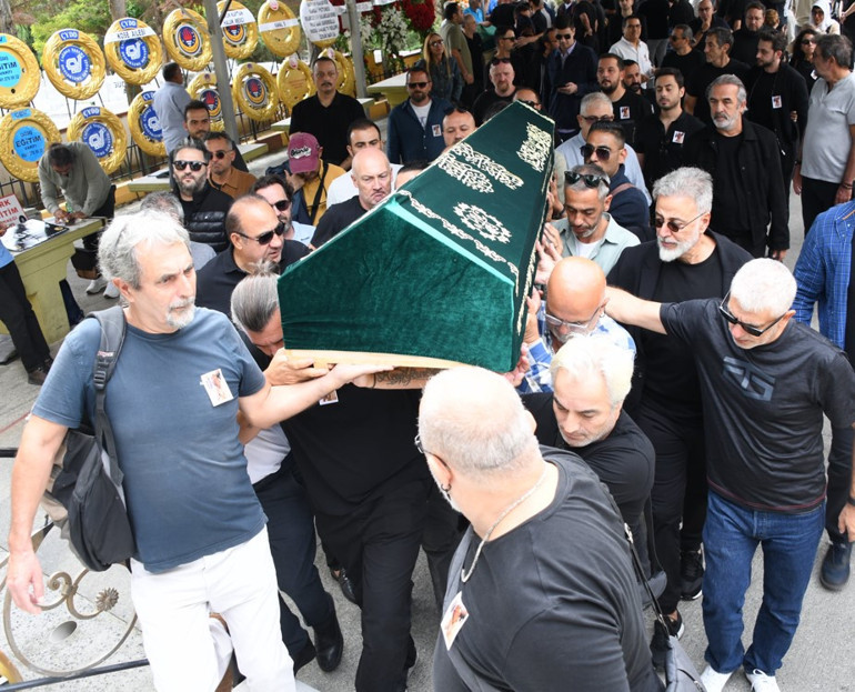 Ünlü senarist için son görev