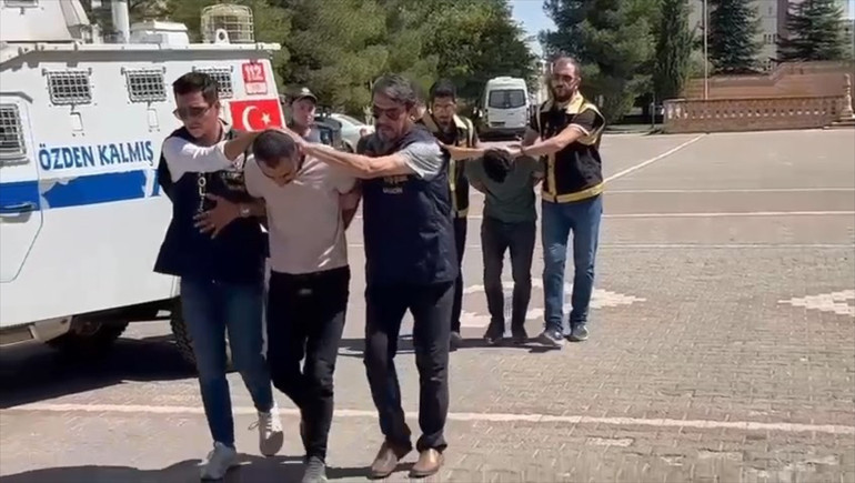 Kan donduran vahşet 140 gündür kayıp olan iş insanının kuyuda cansız bedeni bulundu... 2 kişi tutuklandı