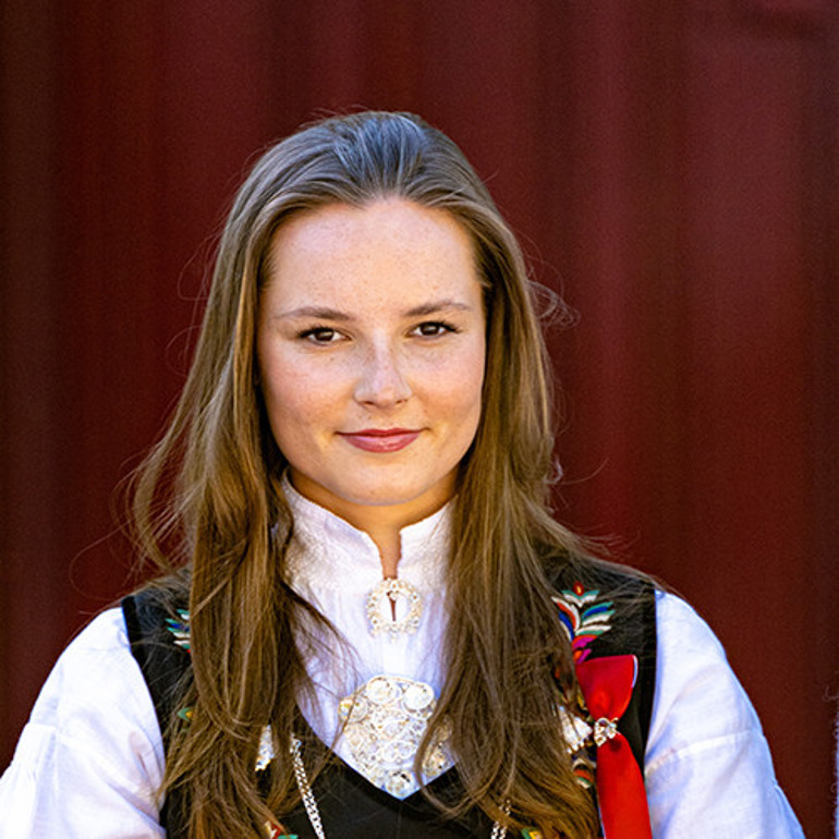 Zengin ailenin çocuğu... İşi de çoktan hazır... Ama eğitiminden vazgeçmedi: Kızımız ABDde okuyacak