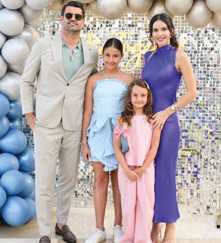 Üçüncüsü de kız