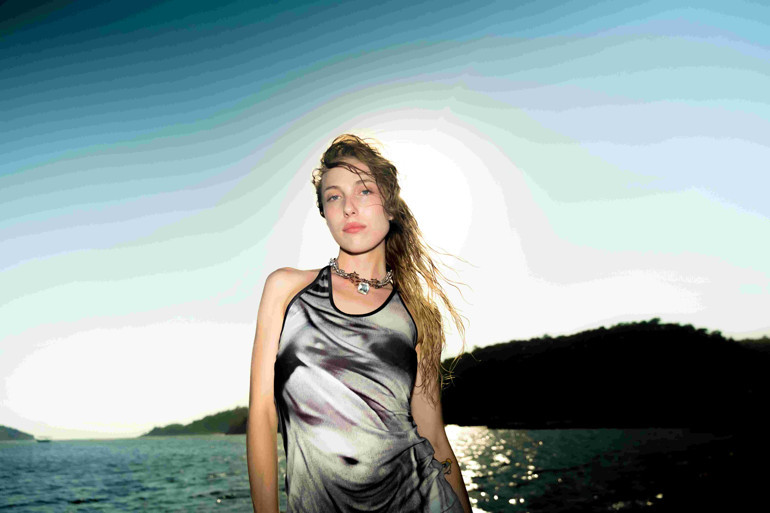 ‘Zirvedeyim, sesin duyulmuyor’