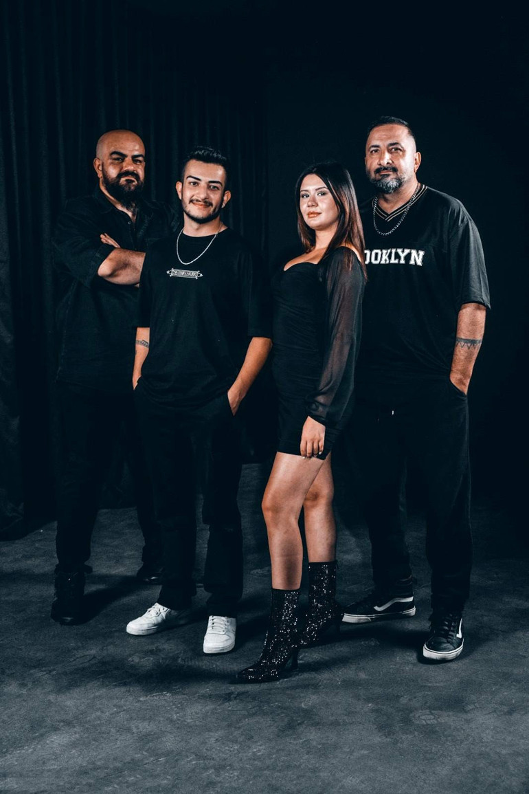 ‘Zirvedeyim, sesin duyulmuyor’