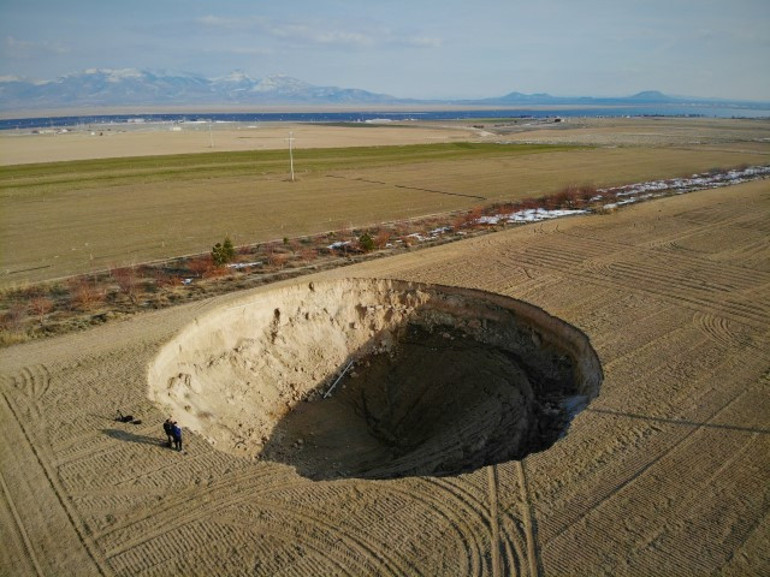 Sayıları giderek artıyor Obruk oluşumu öncesi bu belirtilere dikkat