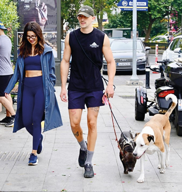 Nesrin Cavadzade: Kedim tırmaladı