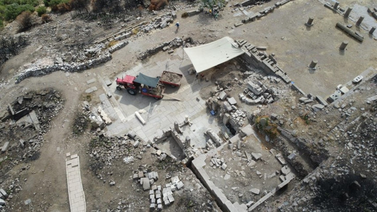 Çanakkaledeki kazıda çıkarıldı: 1700 yıl önce kullanıp çöpe atmışlar... Bu buluntular bizim için çok önemli