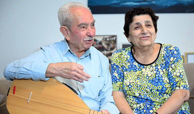 Belçika’ya sazıyla gelen ilk Türk