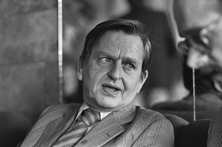Dünyayı sarsan Olof Palme suikastında şok gelişme 38 yıllık gizemi yapay zekâ mı çözdü Robot resim ve test edilmeyen silah detayı