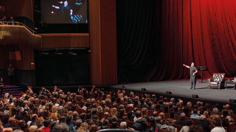 Ömer Uluç Ahu Tuğba’nın resmini neden yaptı