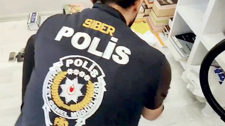 17 şüpheli tutuklandı: 19 ilde ‘Siberağ’ operasyonu