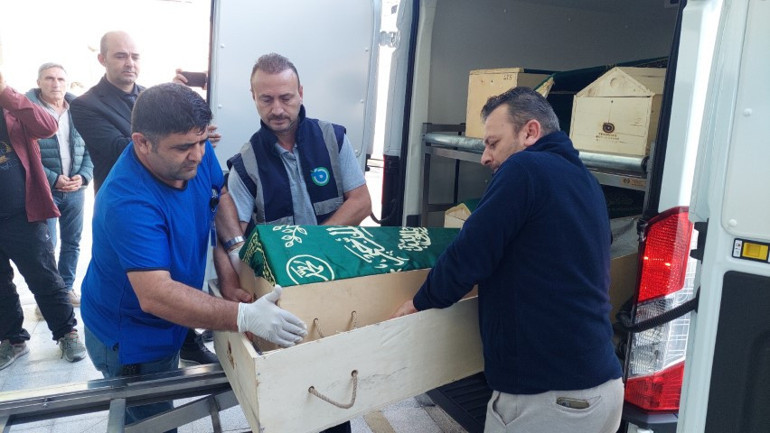 Sıla bebeğin mezarında dikkat çeken detay Cenazede kahreden feryat: Nasıl kıydılar yavruma...