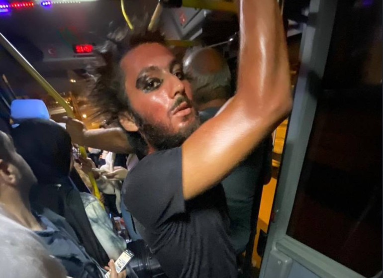 İki genç kıza minibüste cinsel saldırı Makyajlı sapık tutuklandı... İfadesi ortaya çıktı: 2-3 yıldır böyle bir tarzım var