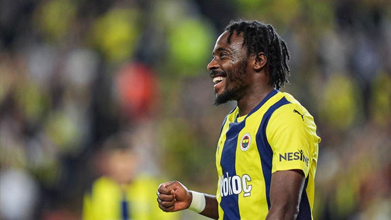 Galatasaray, Fenerbahçenin bir yıldızına daha kancayı taktı Batshuayiden sonra Osayi-Samuel hamlesi...
