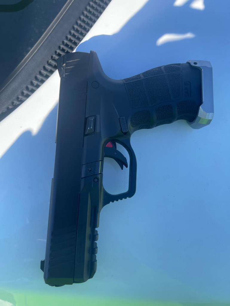 Beşiktaşta sahte polis ve MİT kimliğiyle yakalandı Sözleri şaşkına çevirdi: Polisliğe özeniyorum