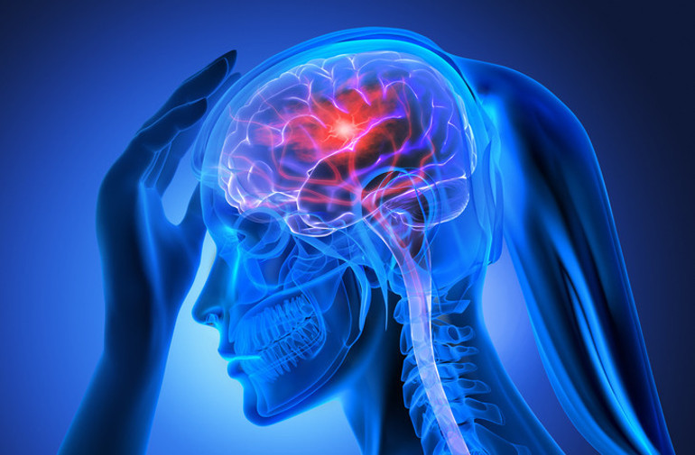 Birden çocuk gibi davranmaya başladı, doktorlar depresyon dedi ama 38 yaşında demans olduğu ortaya çıktı