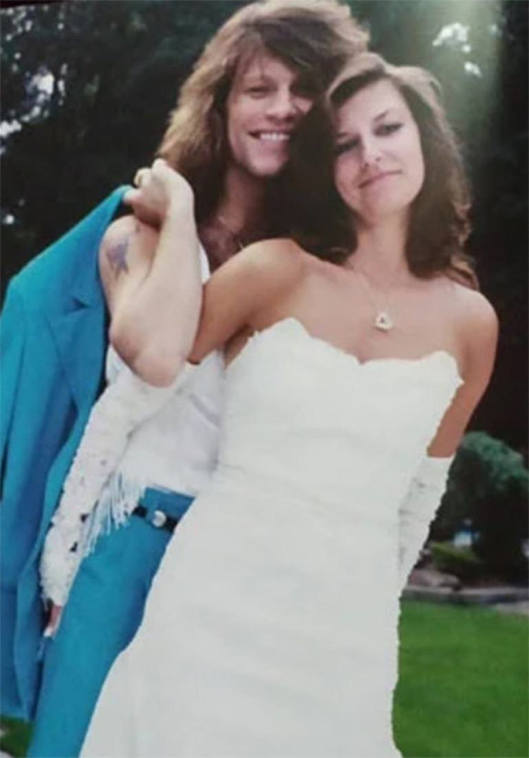 Kararından dönmedi, 18 yaşında yuvasını kurdu: Sen benim ilk aşkımsın