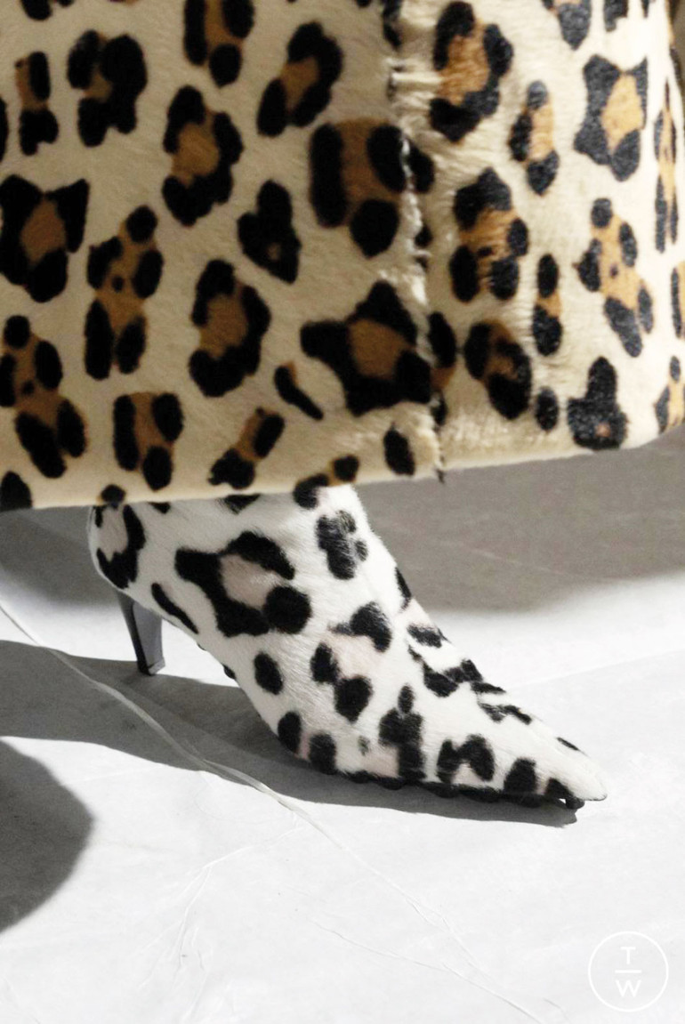 Bu sonbahar ayakkabılar bi’ değişik