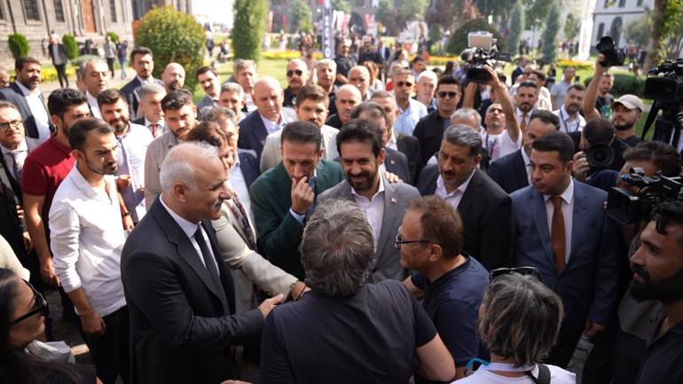 Diyarbakırda Sur Kültür Yolu Festivali, 3üncü kez başladı... 20 Ekime kadar sürecek