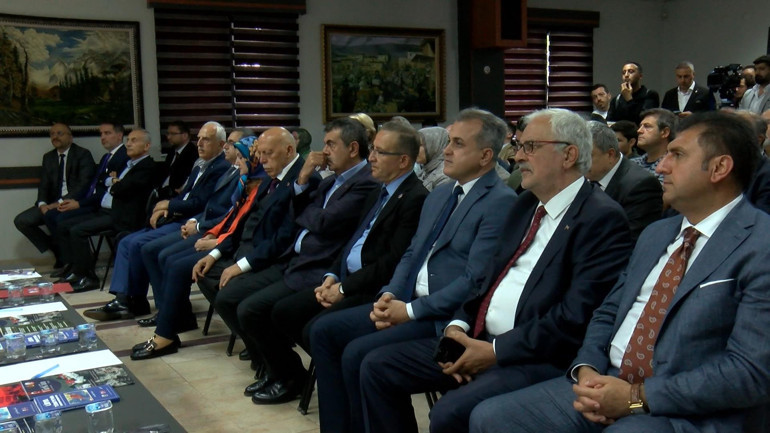 Bakan Tekin: Hedefimiz iyi insan yetiştirmek