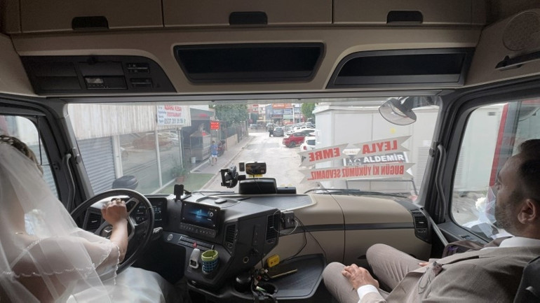 Gelin de damat da TIR şoförü... Ev tutmadık, balayı planımız yok