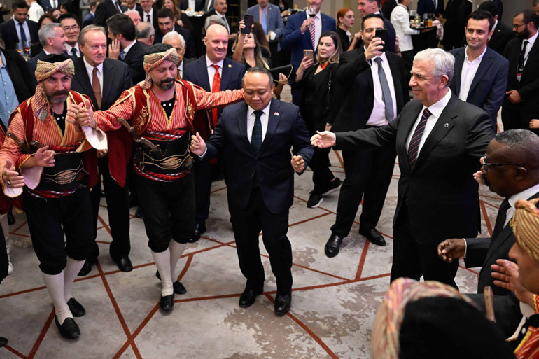 Avukatlar da bunu yaparsa