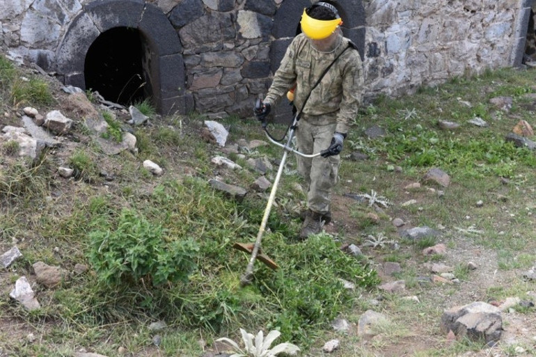 147 yıl önce burada vatan savunması verilmişti: Mehmetçik, ecdat yadigarı için çalışma başlattı