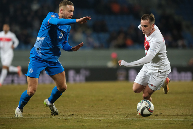 İzlanda - Türkiye maçında UEFAya tepki: Rezalet Sadece rakibi değil, zemini de yendik