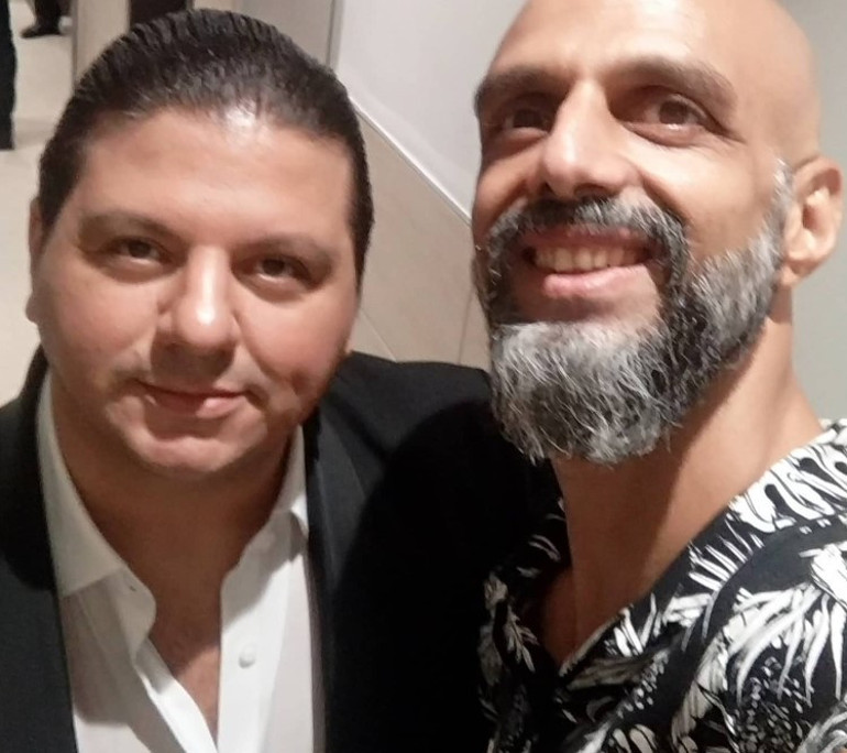 Ünlü dostları Hasan Yalnızoğluna veda etti... Acıların dindi kardeşim, evladın bize emanet