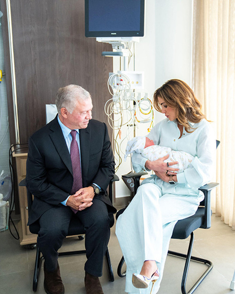 Karnı burnunda görev başındaydı... Doğum izni bitti, ilk iş futbol maçına gitti