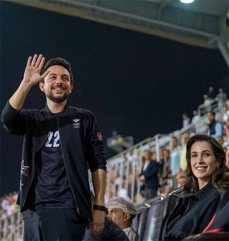 Karnı burnunda görev başındaydı... Doğum izni bitti, ilk iş futbol maçına gitti