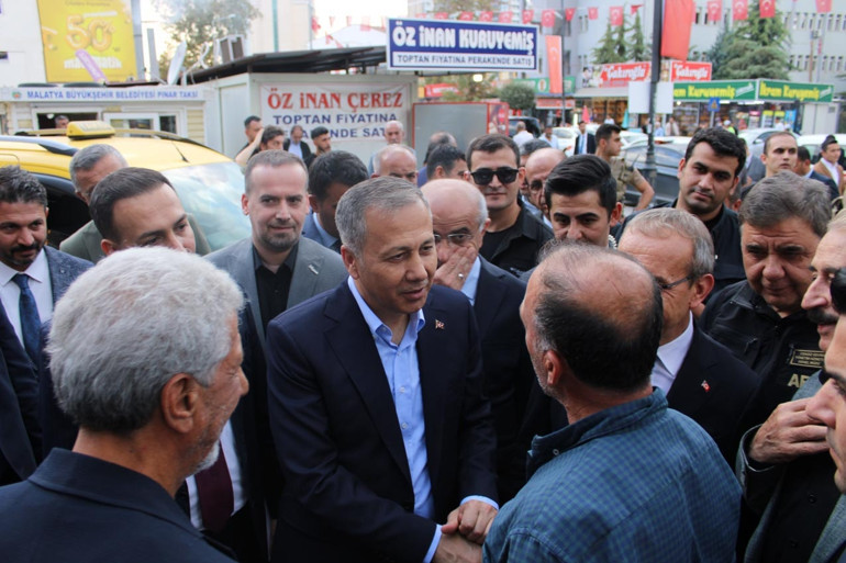 Son dakika... AFADdan açıklama... Malatyada 5.9 büyüklüğünde deprem Diyarbakır, Tunceli, ve Elazığda da hissedildi
