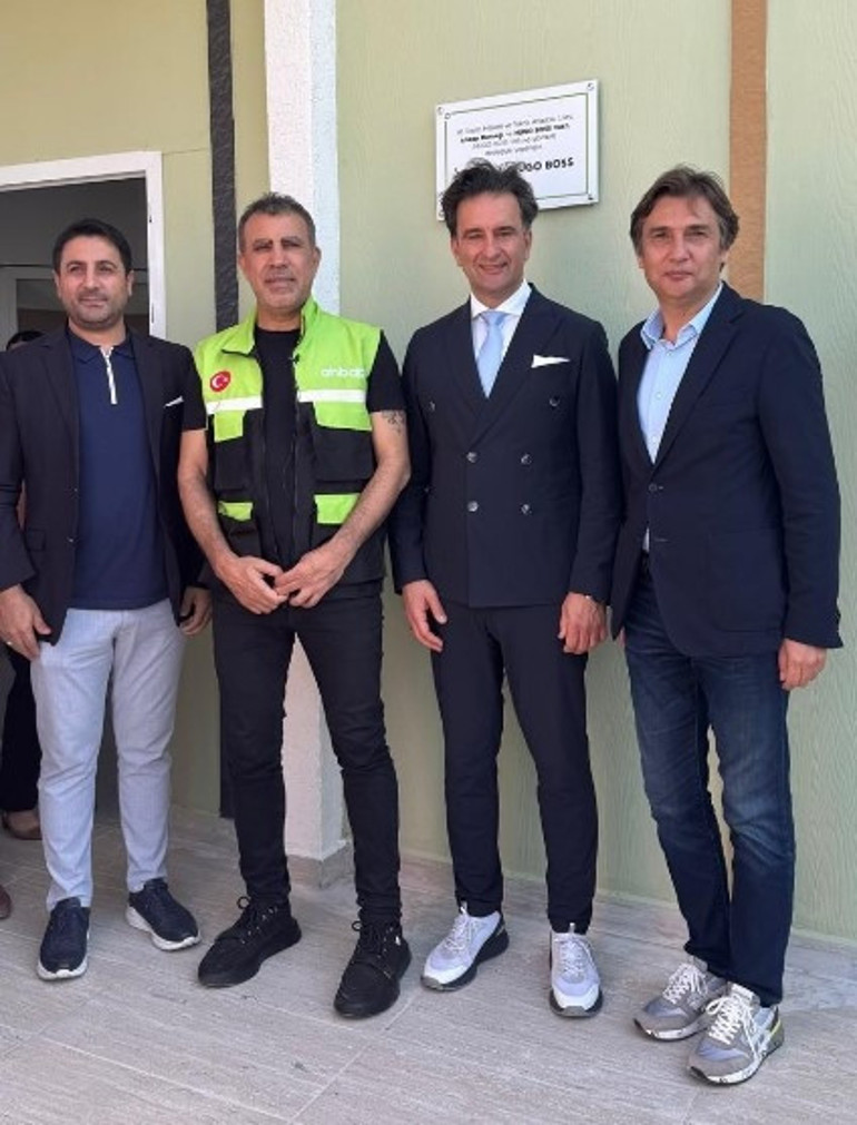 Alkışlar Hugo Boss ve Ahbap’a