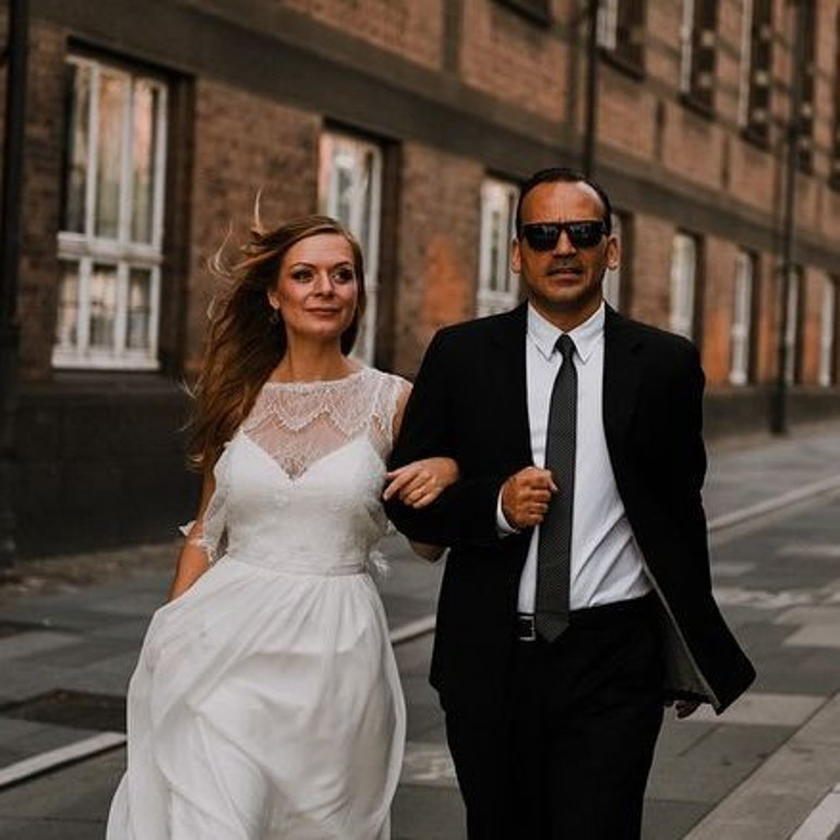 Yeni yıla evli girelim diye bugün evlenmiştik